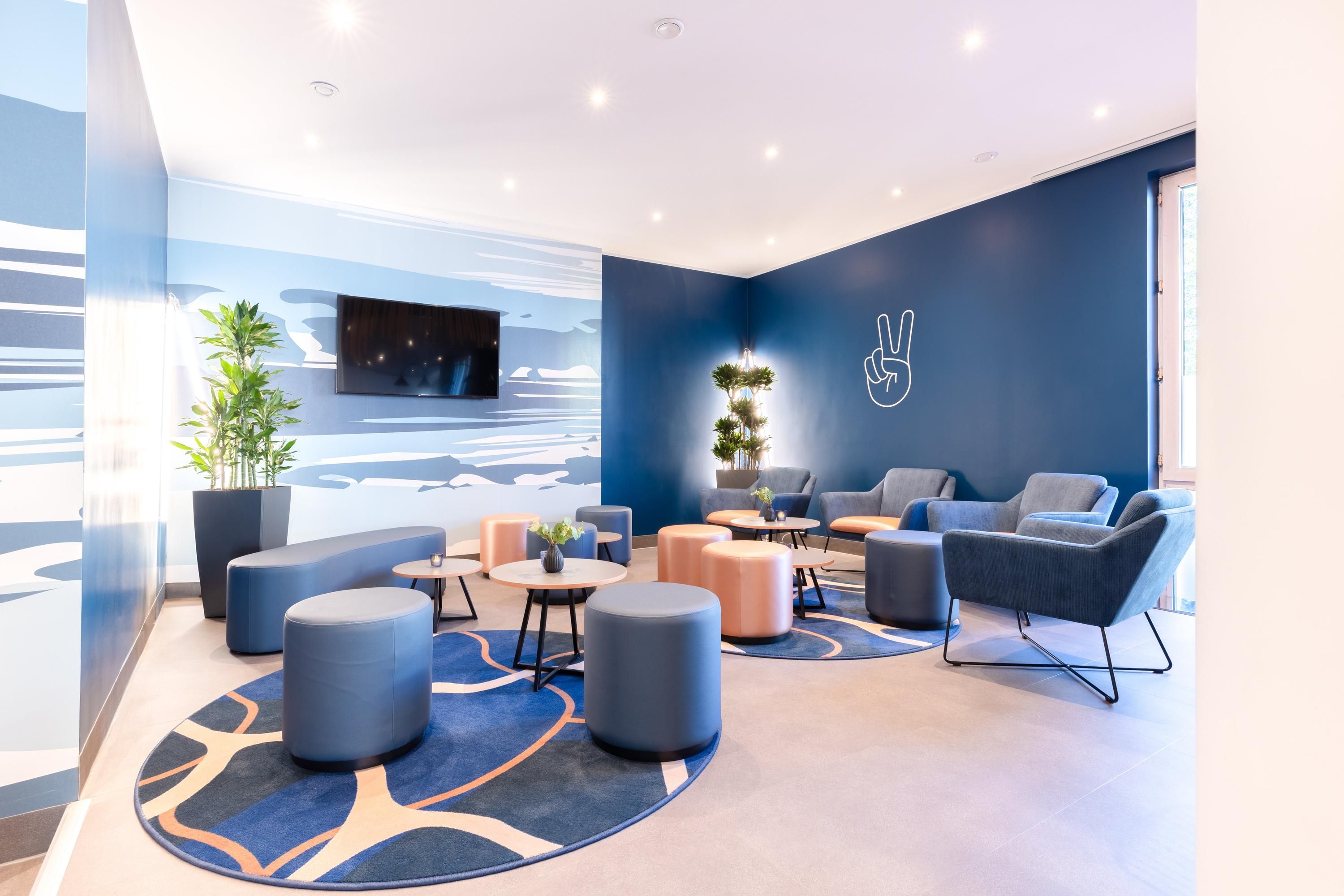 Holiday Inn - The Niu, Stream MÖnchengladbach By IHG - Менхенгладбах - Лаунж