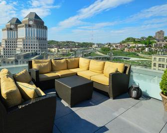 Residence Inn by Marriott Cincinnati Downtown/The Phelps - Cincinnati - Balkong