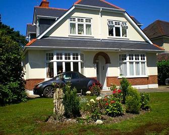 Heatherdene House - Wimborne - Gebouw