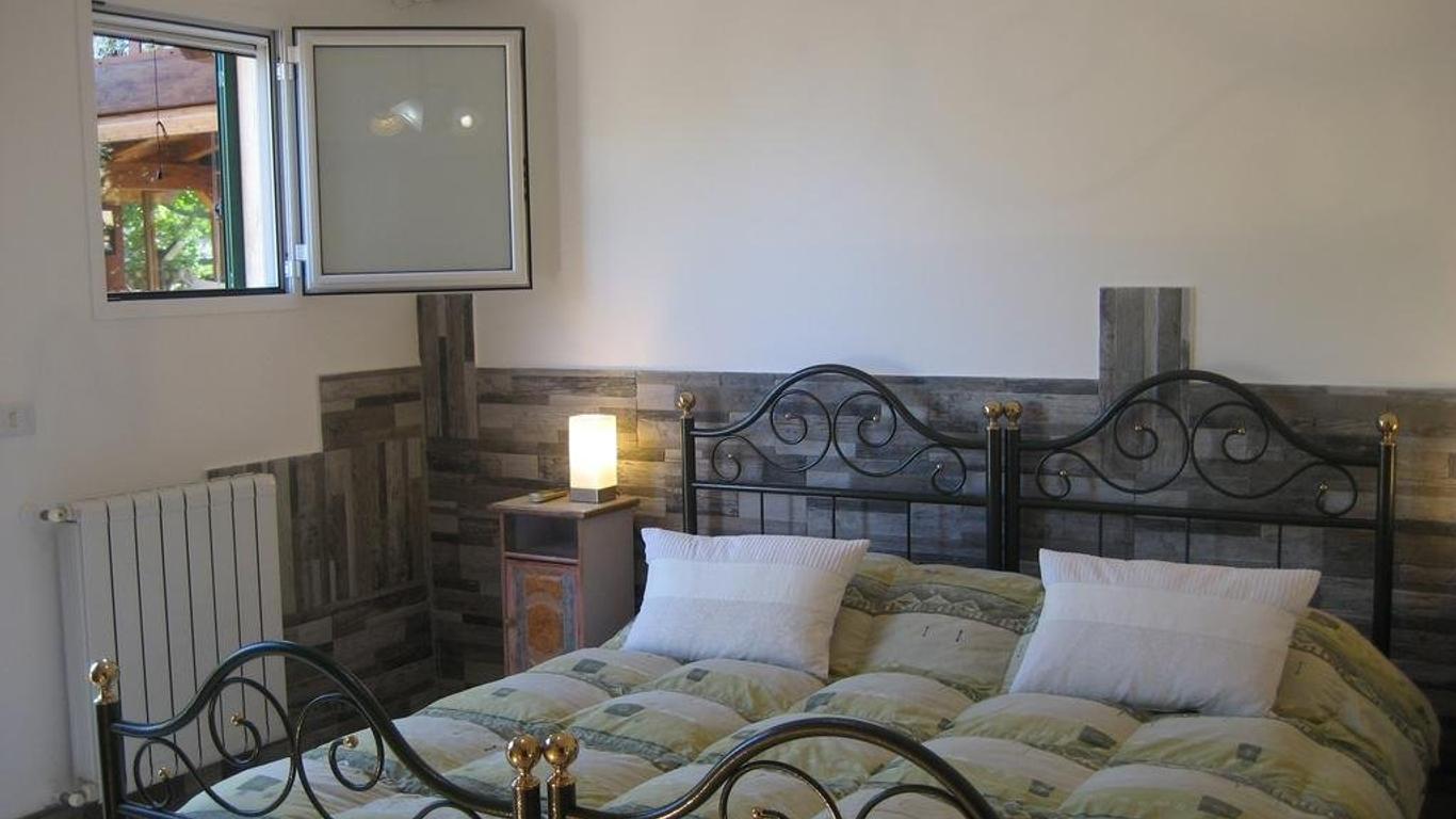 Bed And Breakfast La Casetta