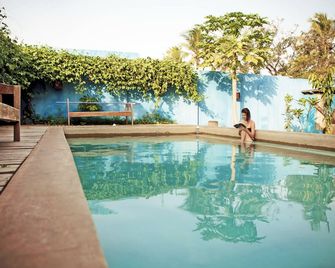 somewhere nice - Accra - Pool