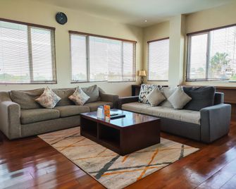 Seminyak Square Hotel And Villas - Kuta - Sala de estar