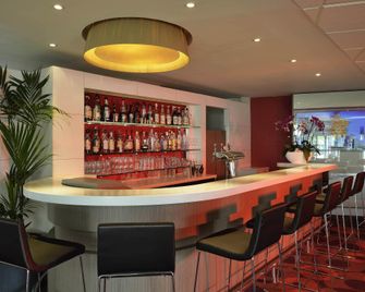 Novotel Roissy Saint-Witz - Saint-Witz - Bar