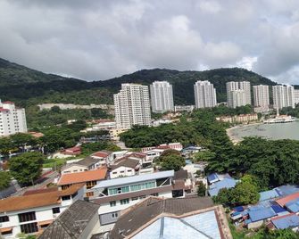 Leisure Cove Hotel & Apartments - Tanjung Bungah - Outdoor view