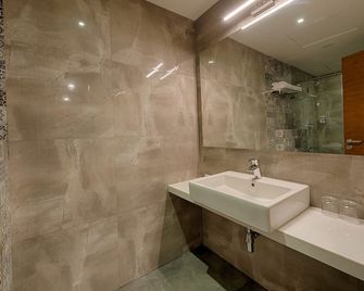 The Belstead - Chennai - Bad