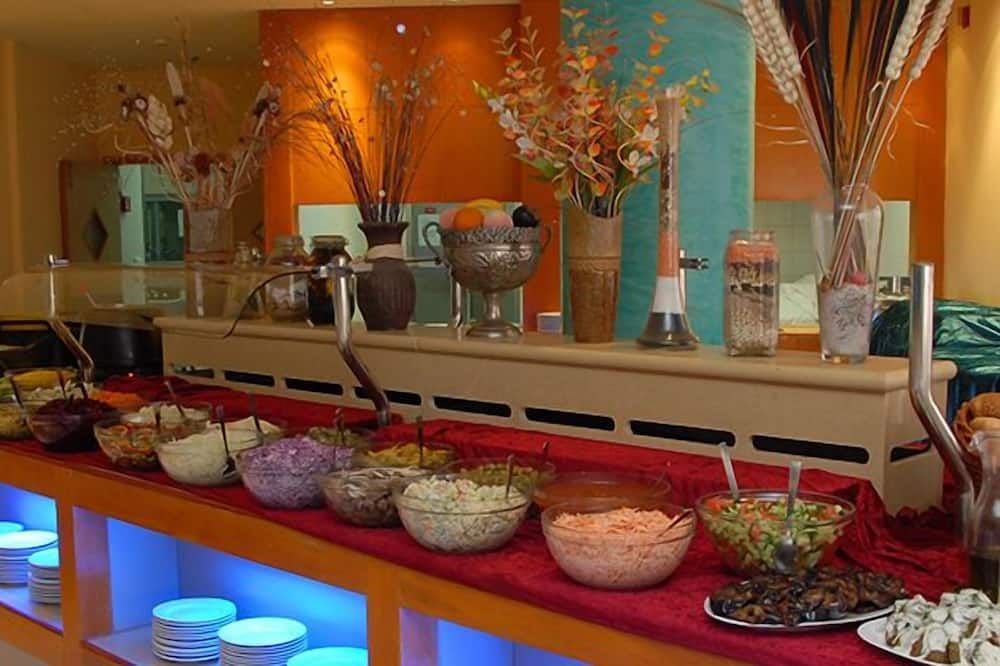 City Apartments - Eilat - Buffet