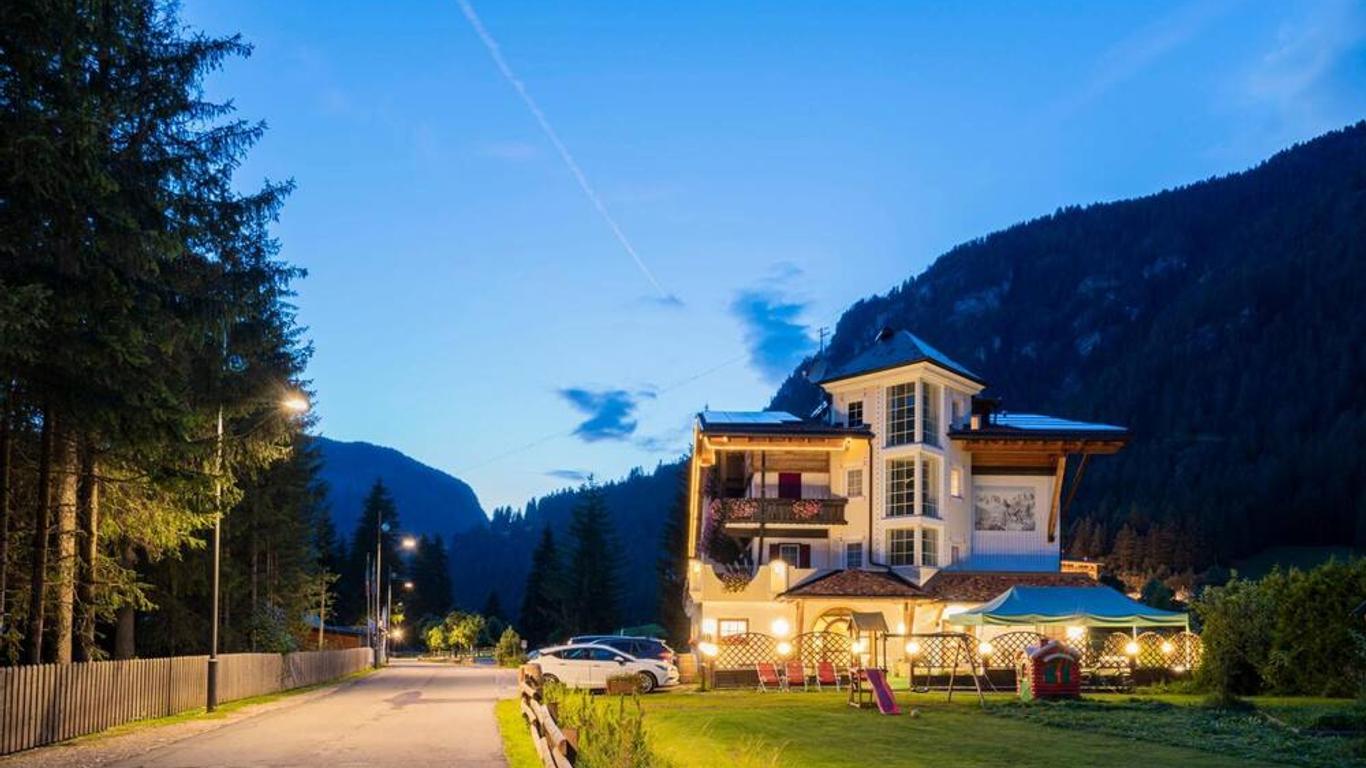 Chalet Pineta relax location