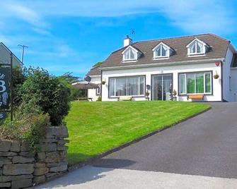 Greenside B&B - Westport - Building