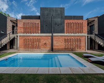 Casas Urbanas Apart Hotel - Jesús María - Piscina