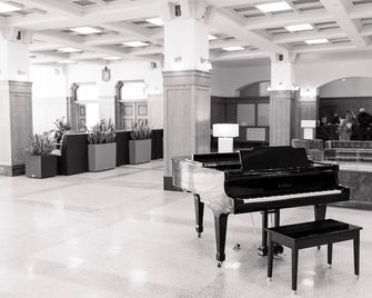 The Crazy Water Hotel - Mineral Wells - Lobby