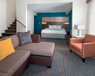 Residence Inn by Marriott Philadelphia Valley Forge - Berwyn - Bedroom