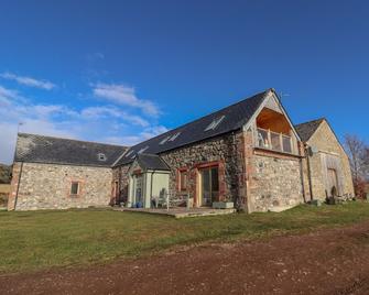 Reyflat Barn - Fortrose - Building