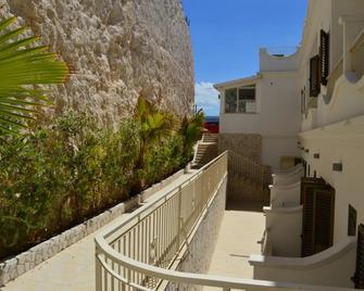Hotel Incanto - Peschici - Балкон