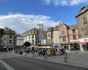 Appartement Le Temple Auxerre Centre Ville - Auxerre - Installations