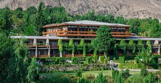 Gilgit Serena Hotel - Gilgit - Building