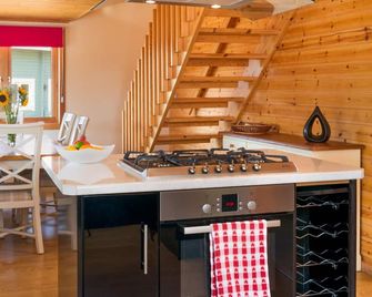 Finest Retreats - Puddleduck - Great Yarmouth - Kitchen
