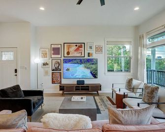 Huge Group Compound in the Heart of ATX - Austin - Olohuone