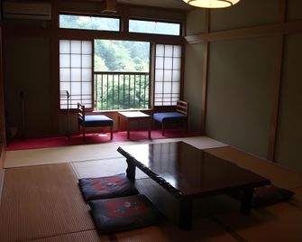 Jinya Onsen - Uenohara - Comedor