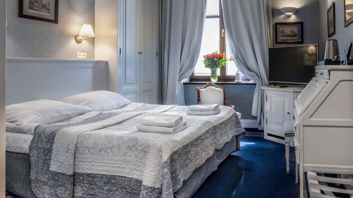 فندق غروديك