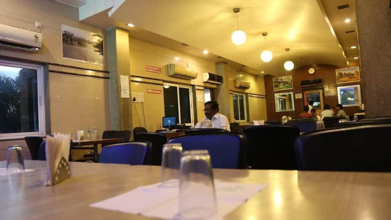 Hotel Udhayam International