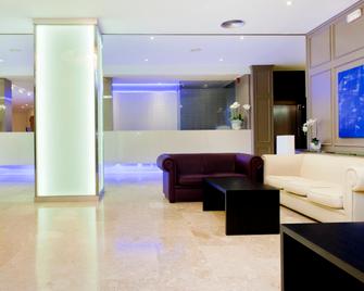 Globales America - Cales de Mallorca