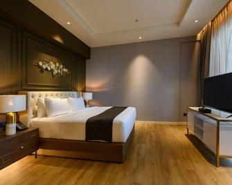 The Granite Luxury Hotel Penang - George Town - Bedroom