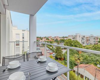 1 Bedroom Awesome Apartment In Royan - Royan - Balcon