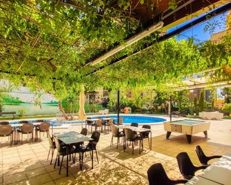 Picasso-Fincas Benidorm - Benidorm - Pool