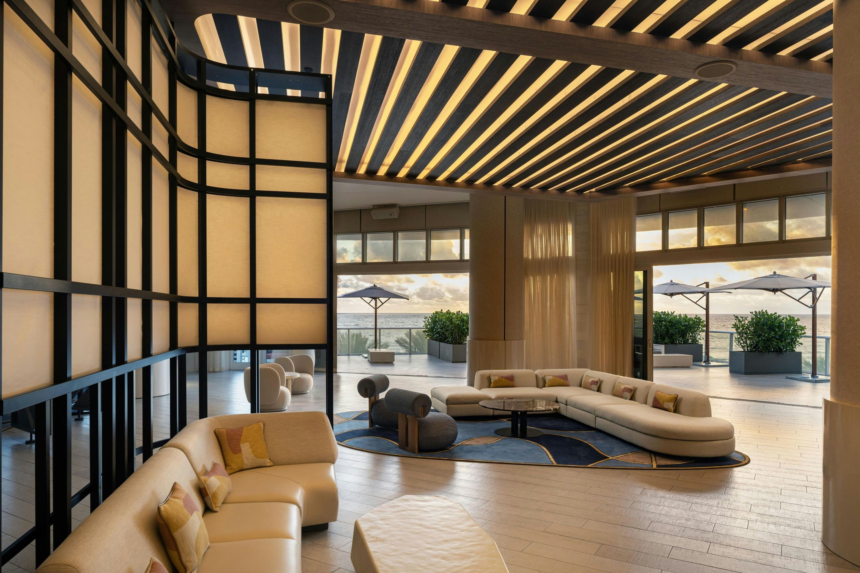 دابليو فورت لودرديل - فورت لاودردال - ردهة