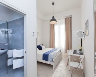 San Peter Angels - רומא - חדר שינה