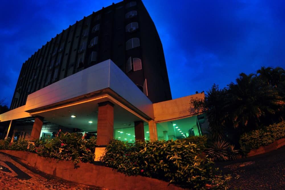 Biss Inn Hotel - גואיאניה - בניין