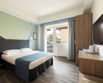Fleming Suites - Rome - Bedroom