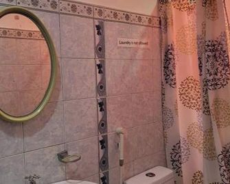 Voyagers Palace - Puerto Princesa - Baño