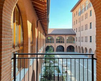 Corte Milano - Rozzano - Balcon