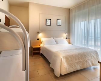 Hotel Constellation - Lido di Savio - Habitación