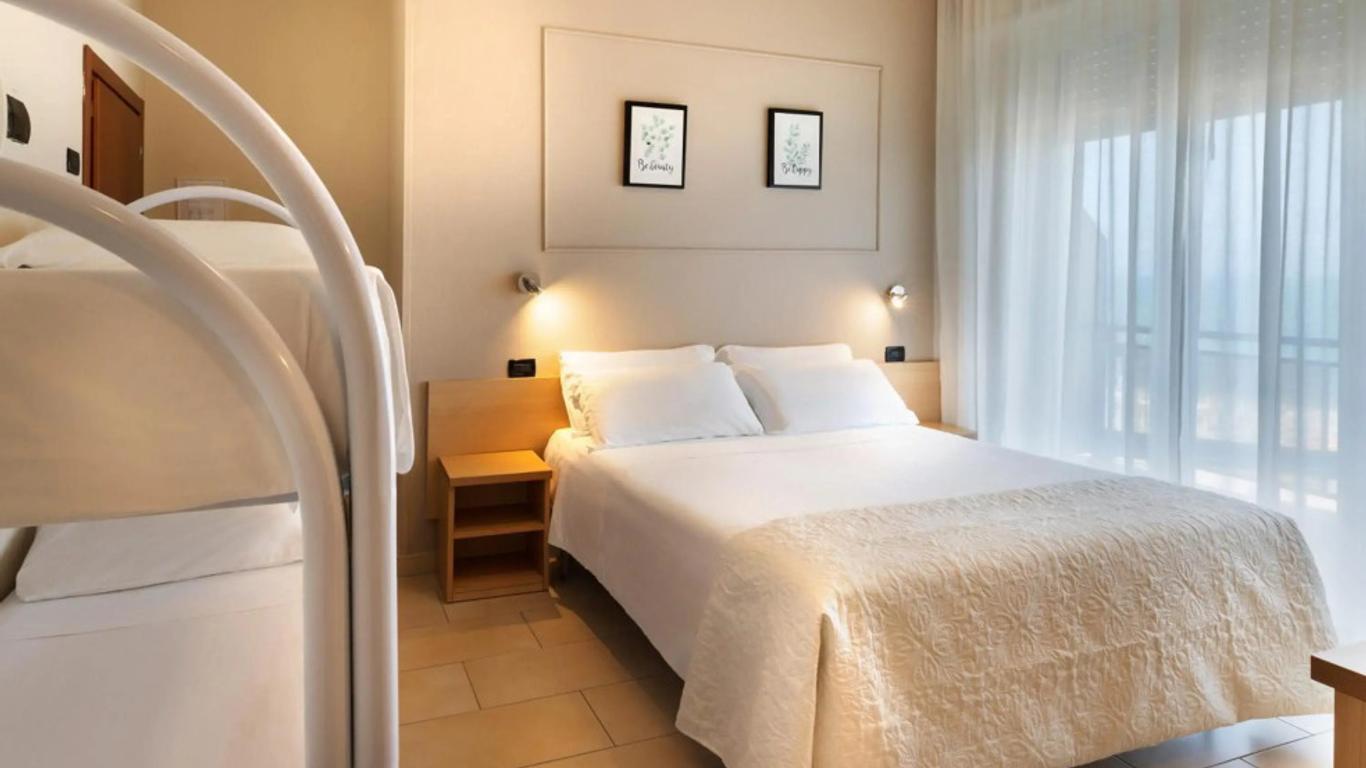 Hotel Constellation