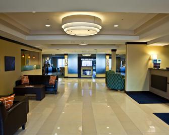 Holiday Inn Express & Suites Lansing-Dimondale - Dimondale - Lobby