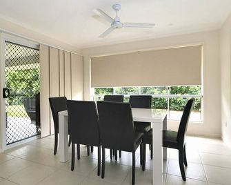 2 Starfish Crescent Bargara - Bundaberg - Jadalnia