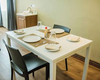 โรงแรมเรสซิเดนซ์ อินน์ - ลิลองเว - ห้องอาหาร