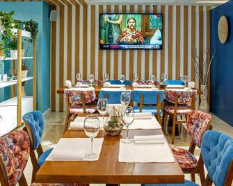 Brosko Hotel Arbat - Moscú - Comedor