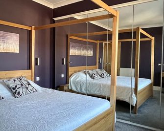 The Lytham Cottage - Lytham St. Annes - Bedroom