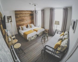 Antique House B&b - Portrush