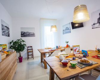 Il Gallo Con Gli Stivali - Termoli - Menjador