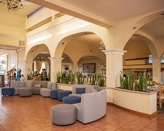Holiday Inn La Piedad - Municipio La Piedad - Sala de estar