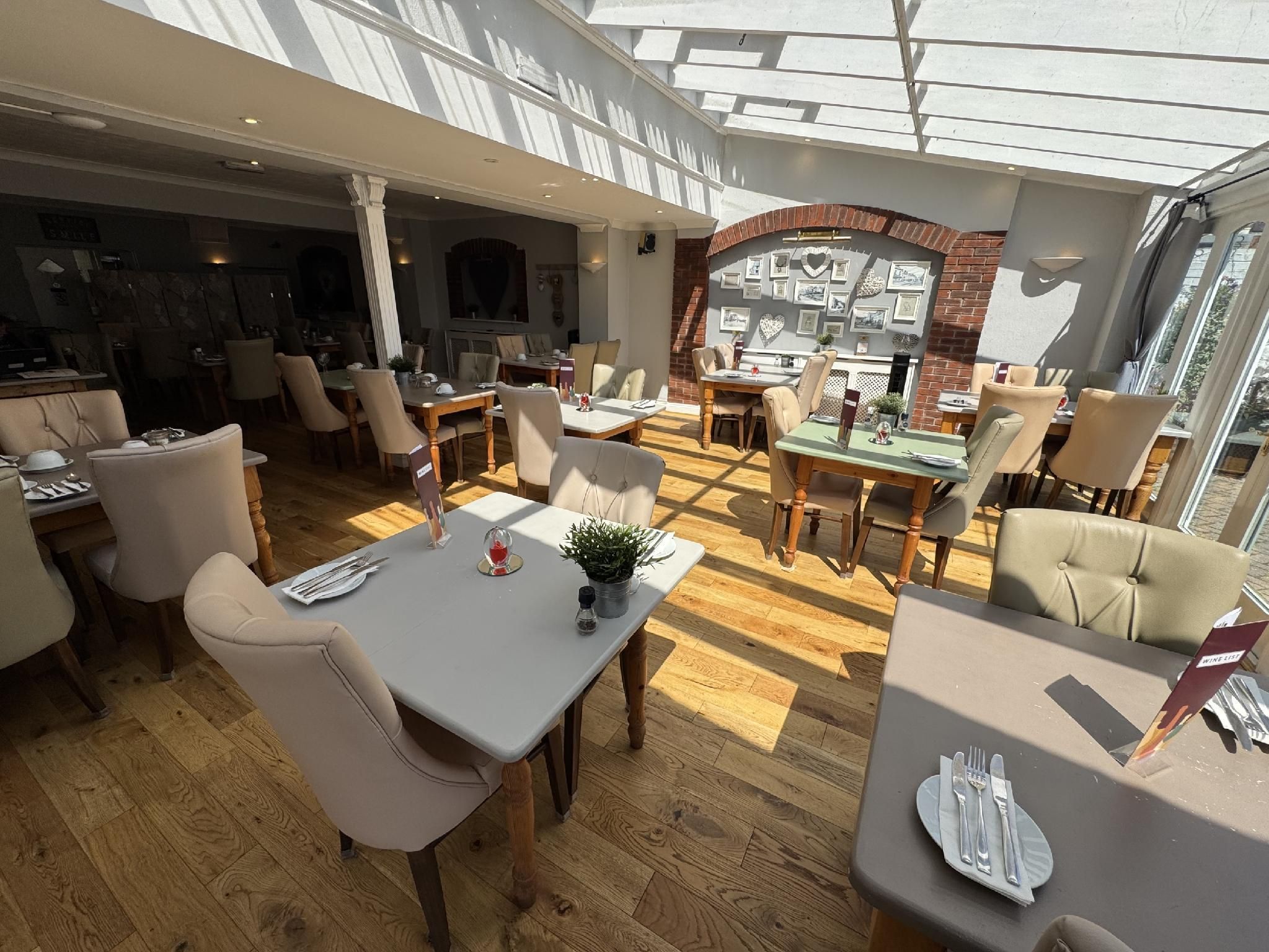 Gower Hotel - סאנדרספוט - מסעדה