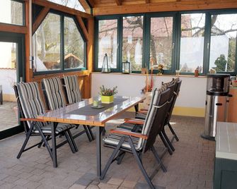 Ferienwohnung Lang am Radweg - Heiligenstadt - Comedor