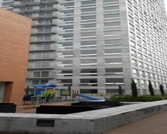 Castlerock Suites And Condos In Mexico City - Mexico - Bâtiment