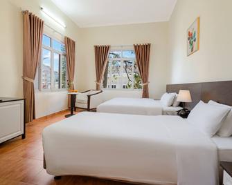 BIDV Hotel - Dalat - Schlafzimmer