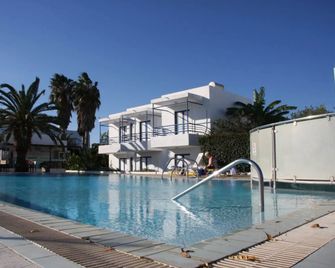 Miros Hotel Apartments - Tigaki - Pool