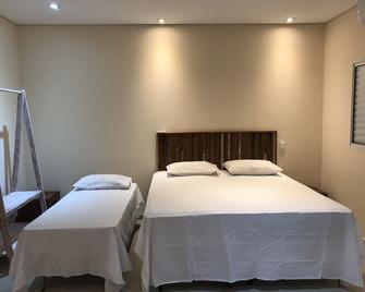 Flats de Sumatra - Camburi - Quarto